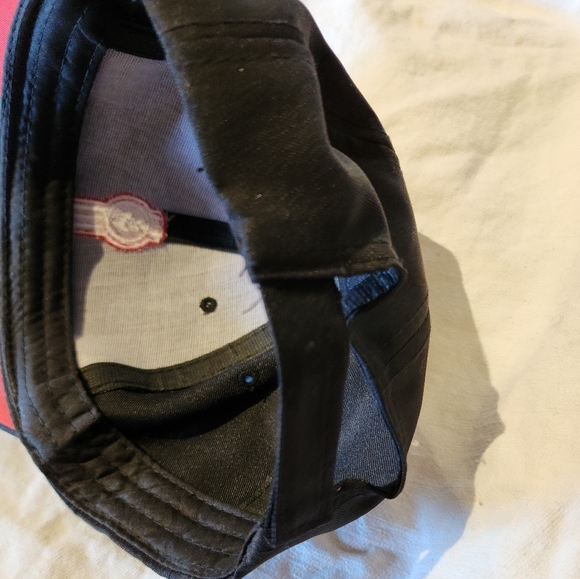 Brand New Official Authentic Merchandise Kenworth Canada cap - Picture 5 of 6